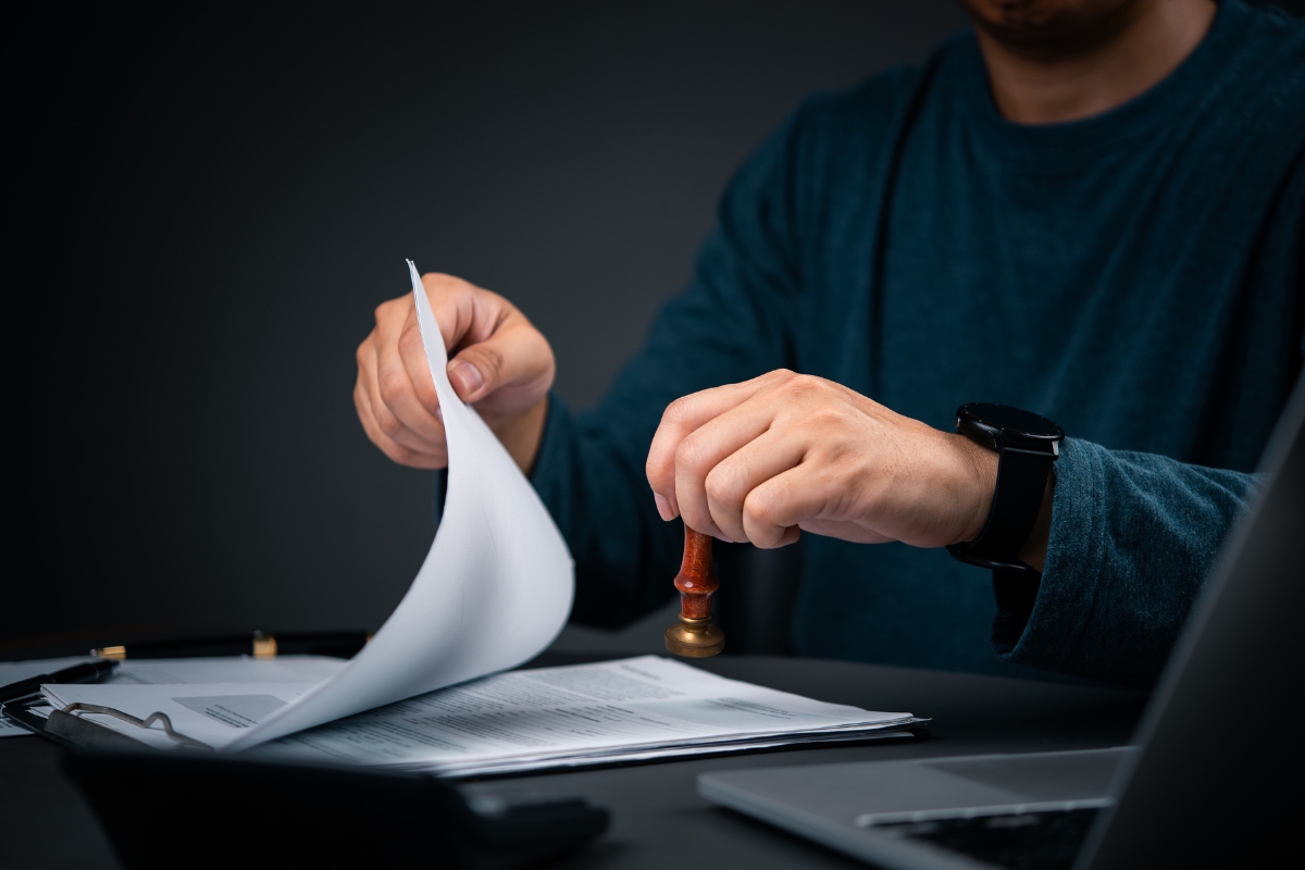 osoba overava ugovor